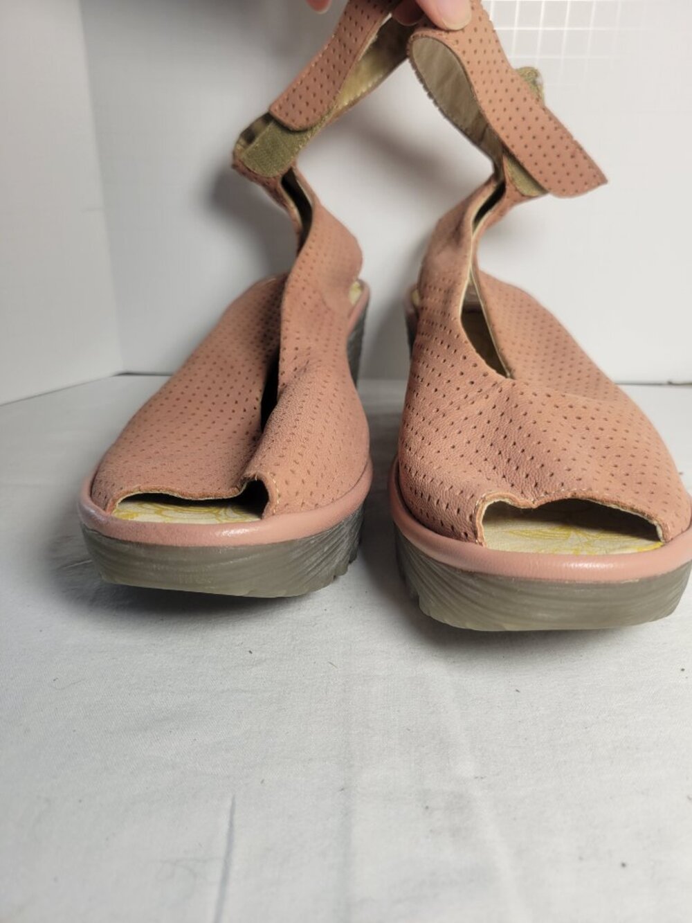 FLY London Yake Pink Perforated Leather Wedge Sandals EU 40 (~US 9) - Picture 4 of 16